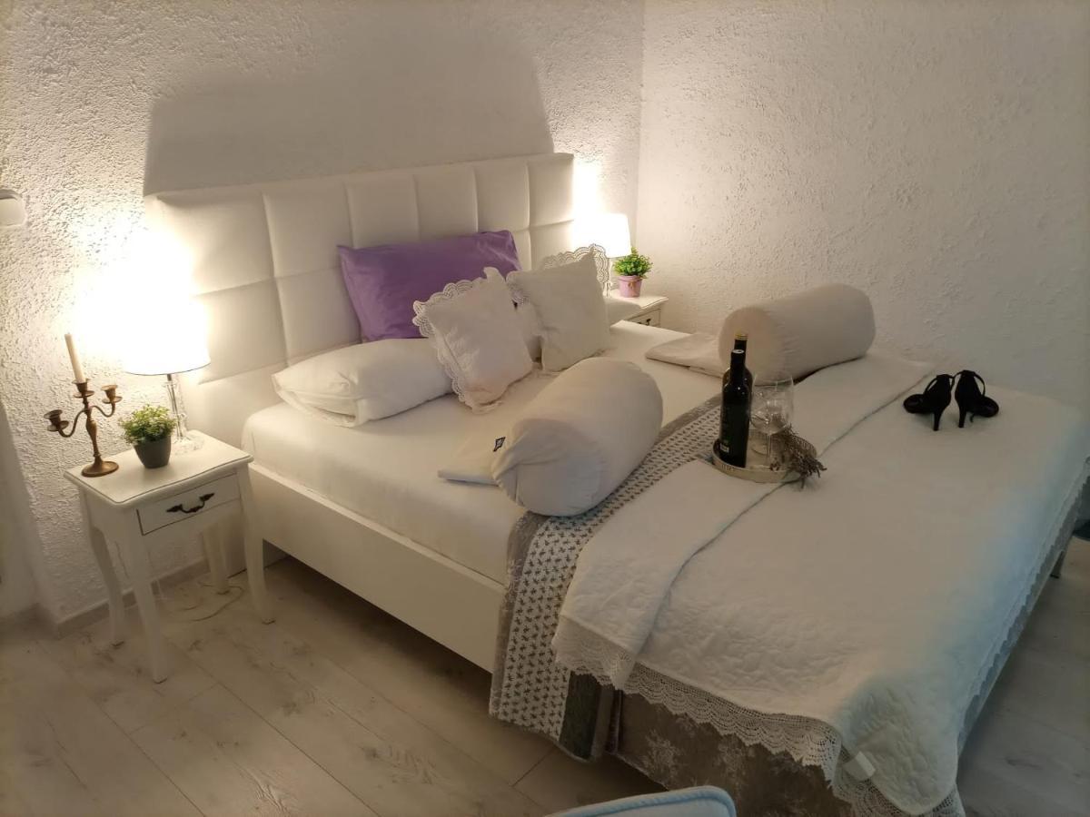 Apartment Jozefina Poreč Extérieur photo